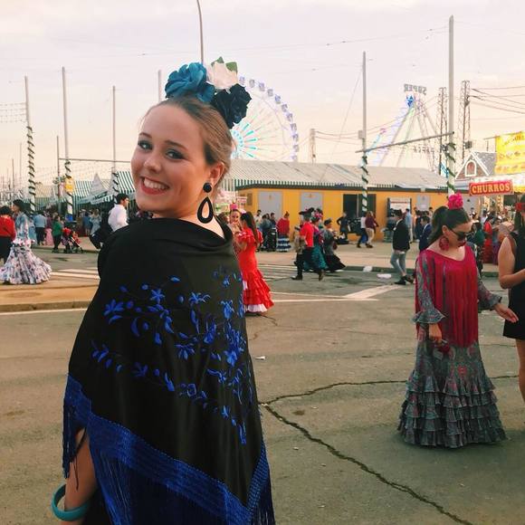 Meet your Posher, Kelly - Picture 2 of 2